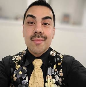 Meet your Posher, Manuel